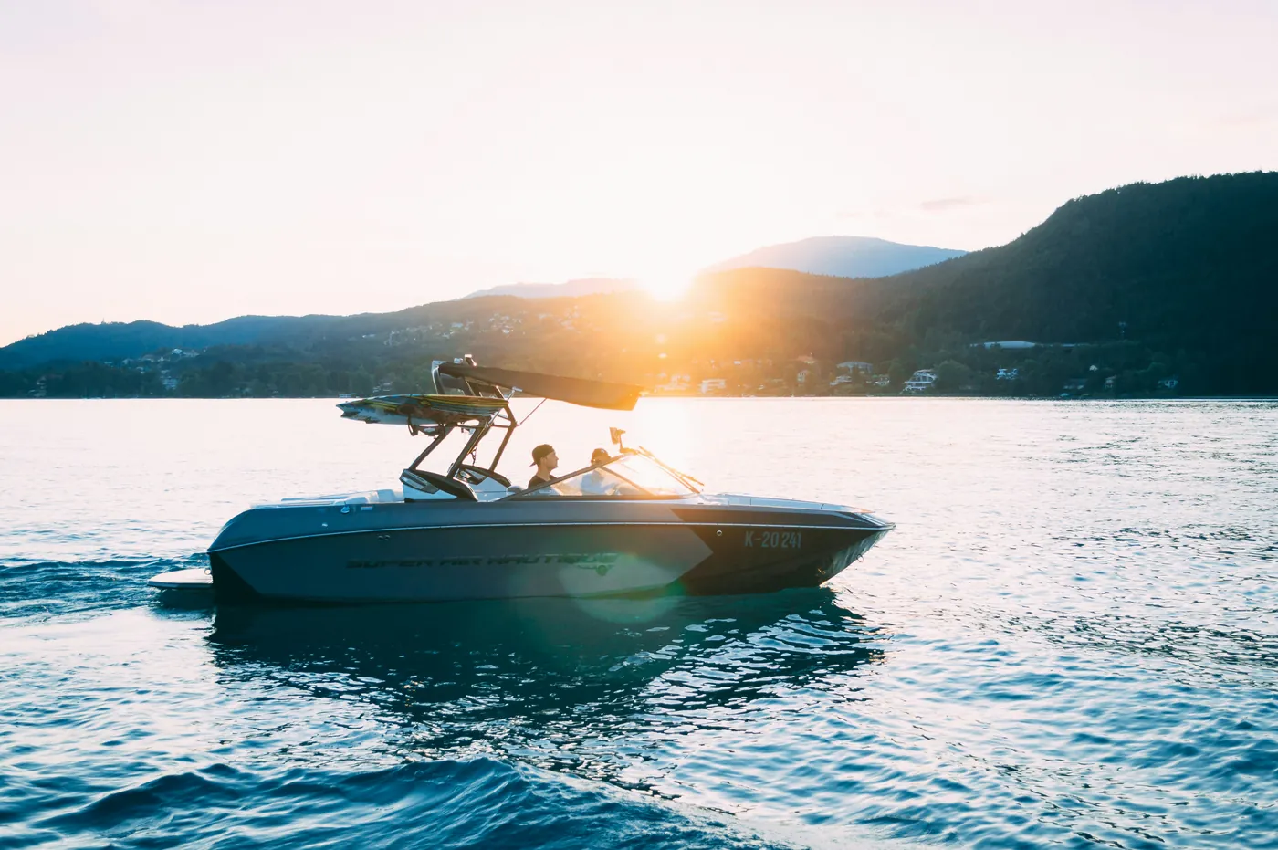 2025 Nautique G21 wakeboard boat